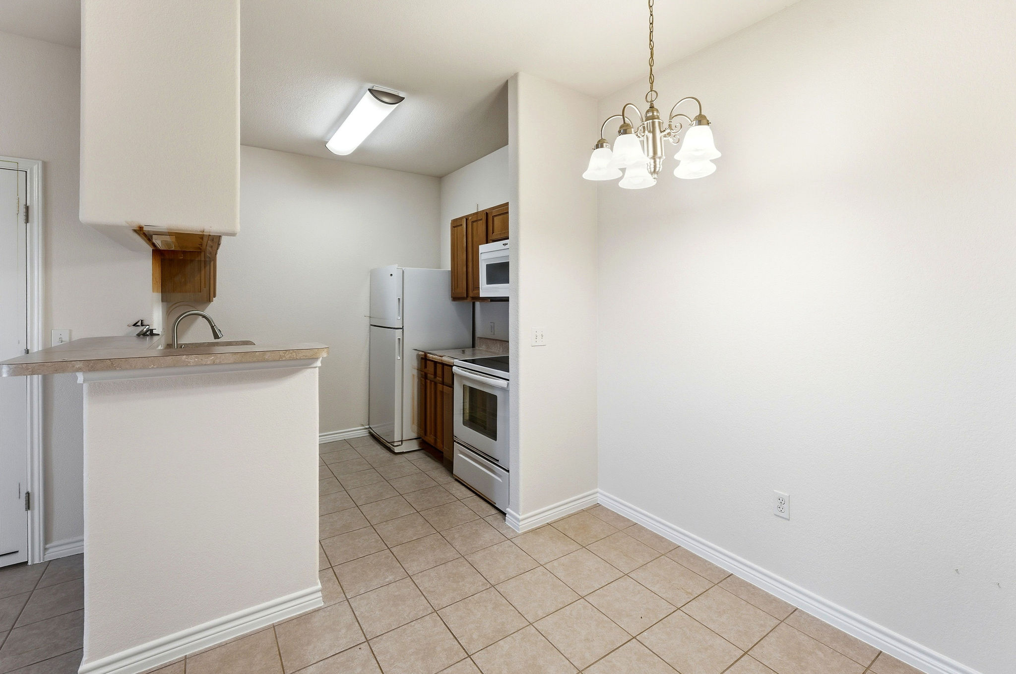 1 Bedroom Apartment - Image 9