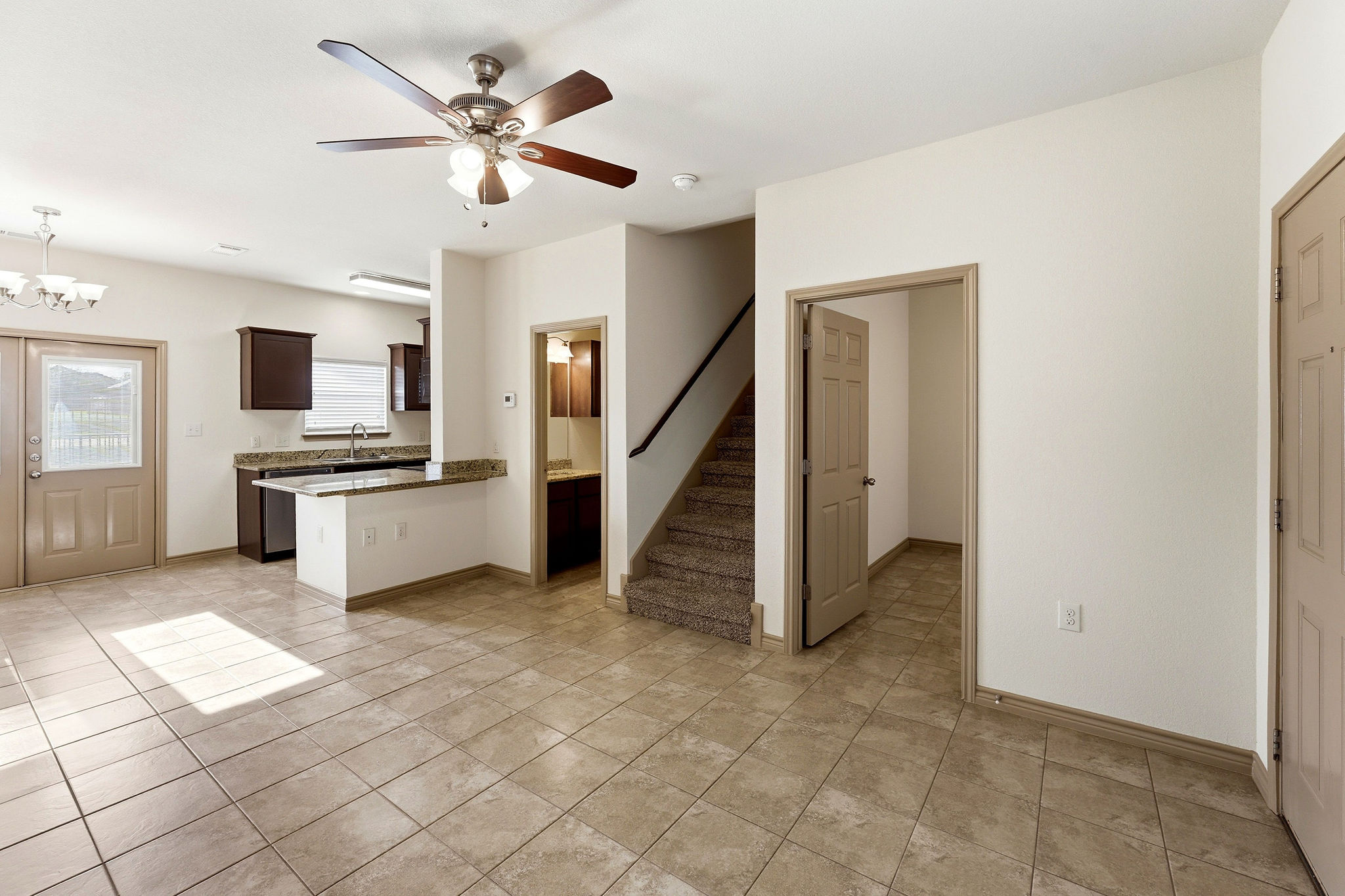 3 Bedroom Townhome with Large Media Room