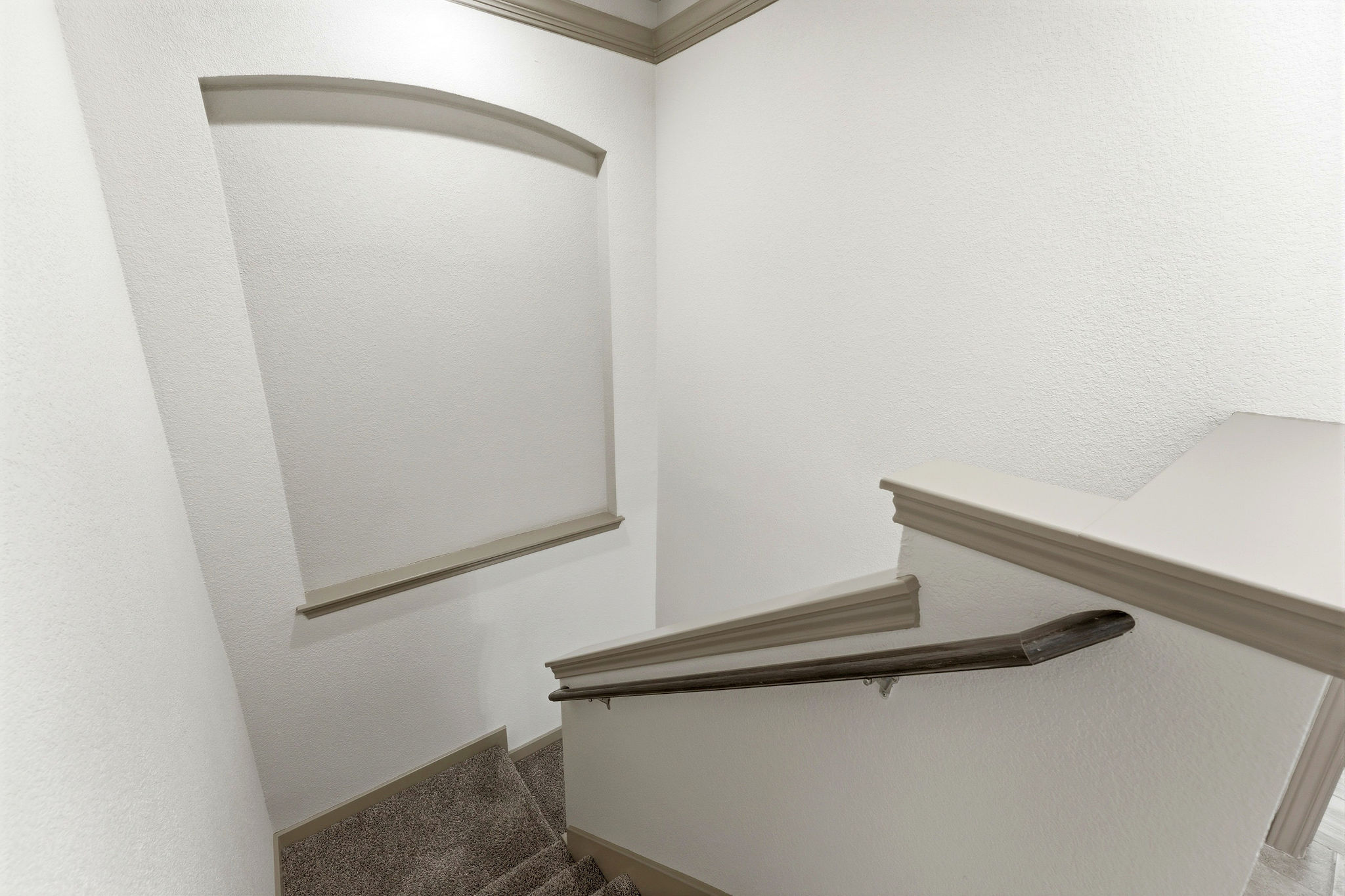 3 Bedroom Townhome with Large Media Room - Image 6