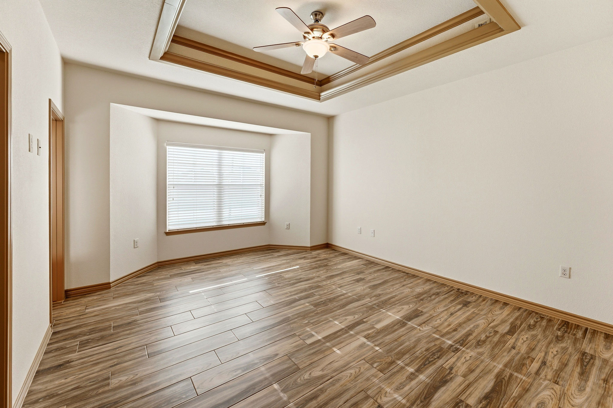3 Bedroom Townhome with Large Media Room - Image 18